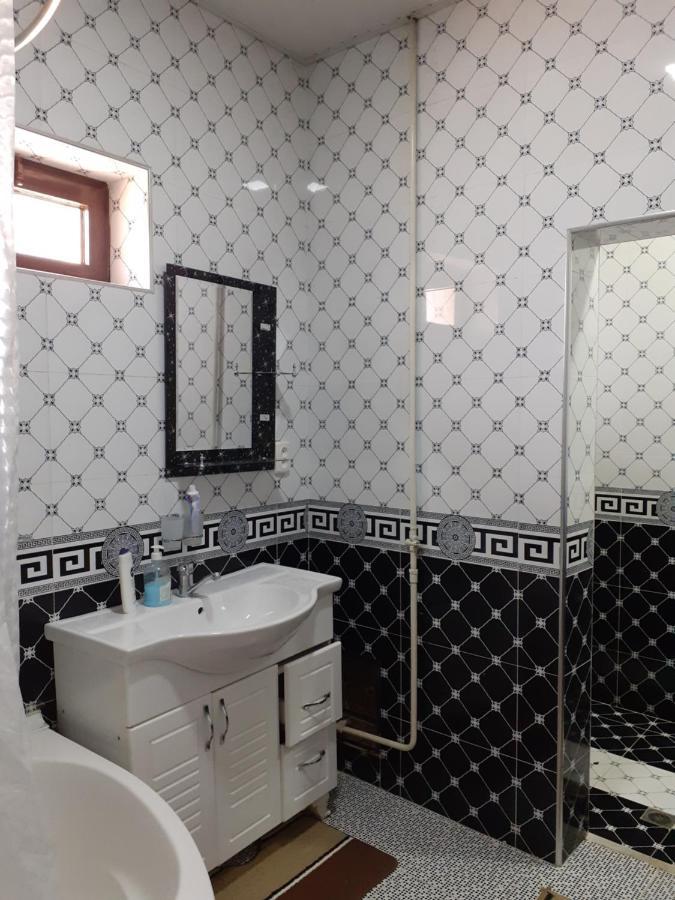 Uyut Hotell Samarkand Exteriör bild